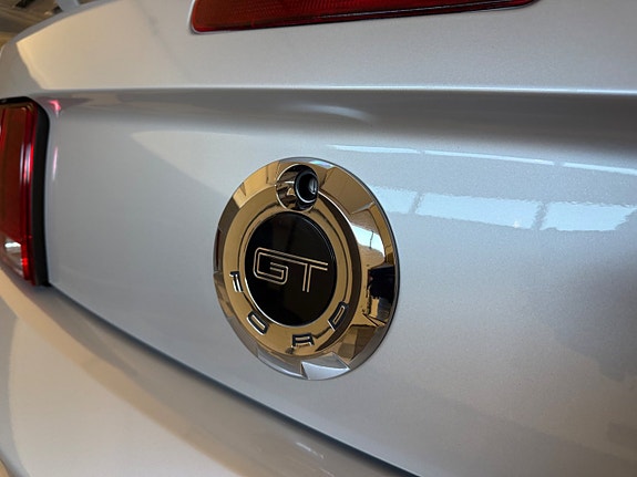 Ford Mustang 17 of 30