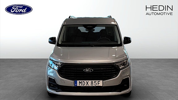 Ford Connect Tourneo 8 of 15