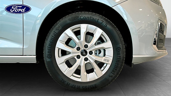 Ford Connect Tourneo 9 of 15