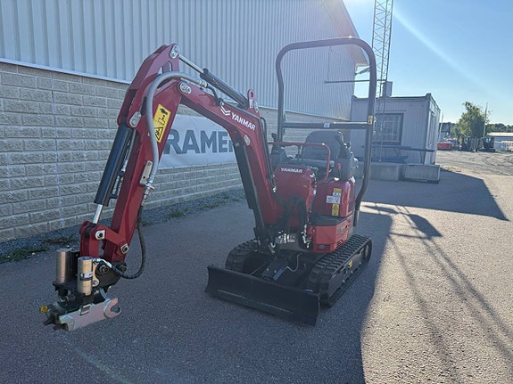 Yanmar ViO12 / 1,2t minigrävare med joystick 4 of 11