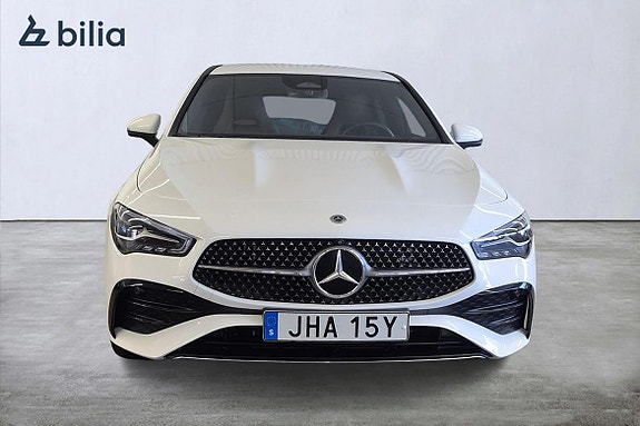 Mercedes-Benz CLA250 e 4 of 30