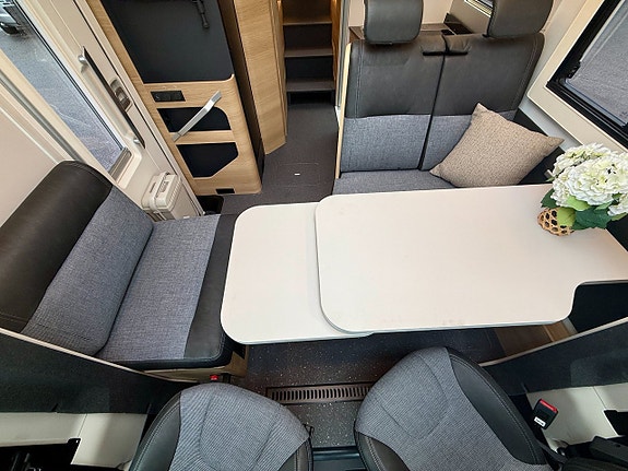 Adria Coral Select 670 SL - Höga långbäddar - Nyhet! - Automat - Dieselpanna - 10 of 23