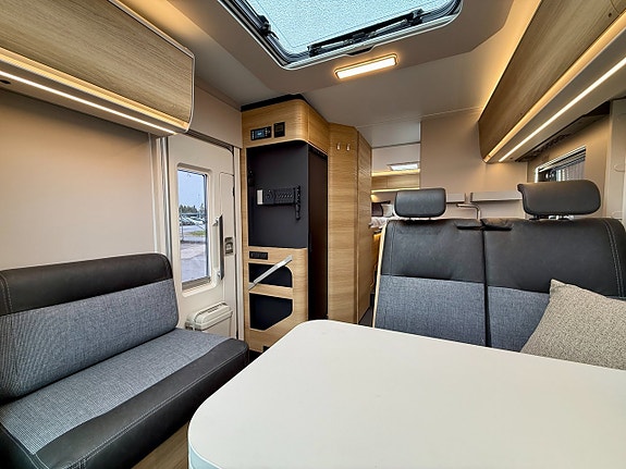 Adria Coral Select 670 SL - Höga långbäddar - Nyhet! - Automat - Dieselpanna - 9 of 23