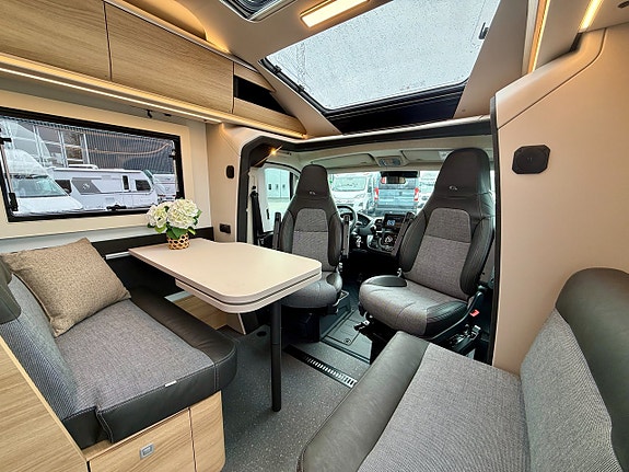 Adria Coral Select 670 SL - Höga långbäddar - Nyhet! - Automat - Dieselpanna - 7 of 23