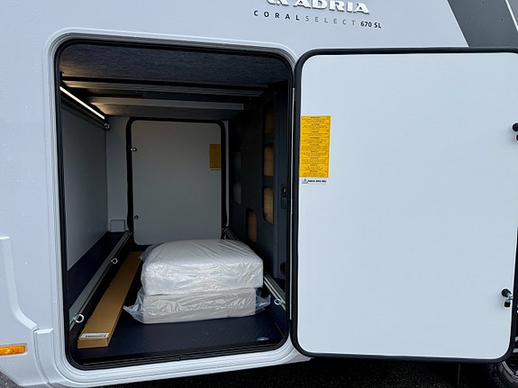 Adria Coral Select 670 SL - Höga långbäddar - Nyhet! - Automat - Dieselpanna - 22 of 23