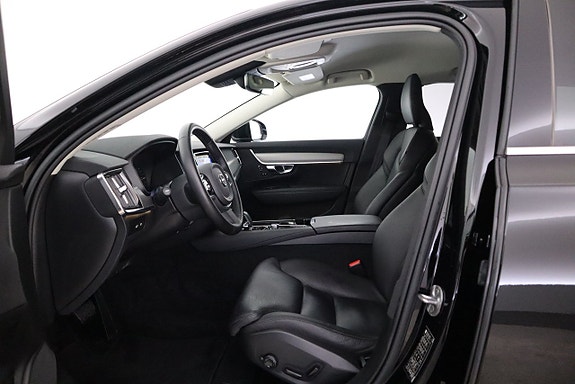 Volvo V90 12 of 26