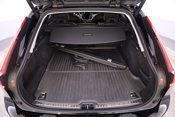 Volvo V90 24 of 26