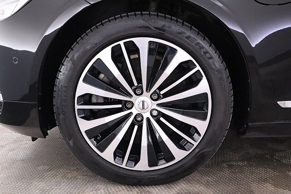 Volvo V90 10 of 26