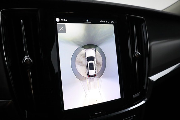 Volvo V90 20 of 26