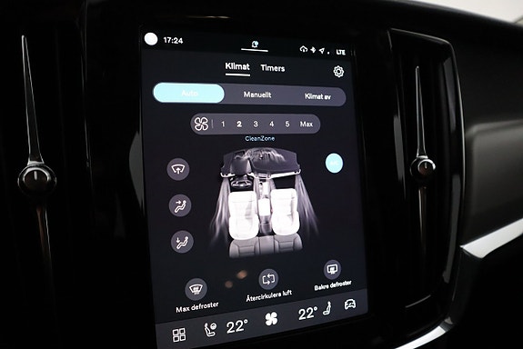 Volvo V90 22 of 26