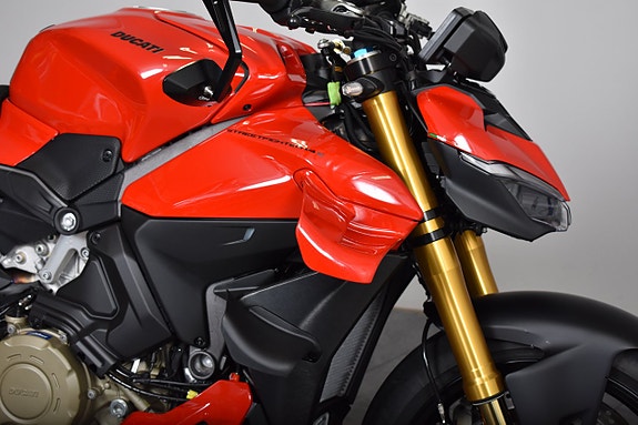 Ducati STREETFIGHTER V4 S /LÅGA MIL /TOPPSKICK! 14 of 18