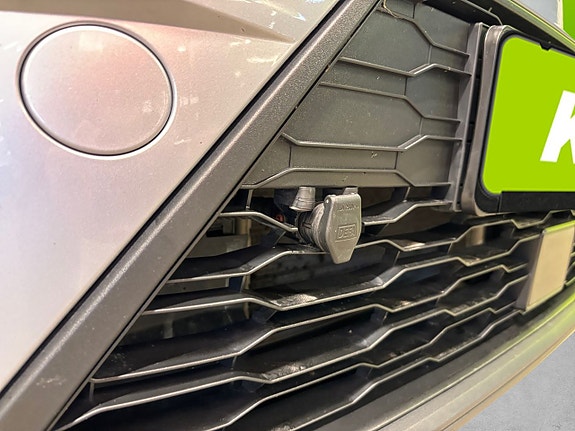 Seat Arona 16 of 23