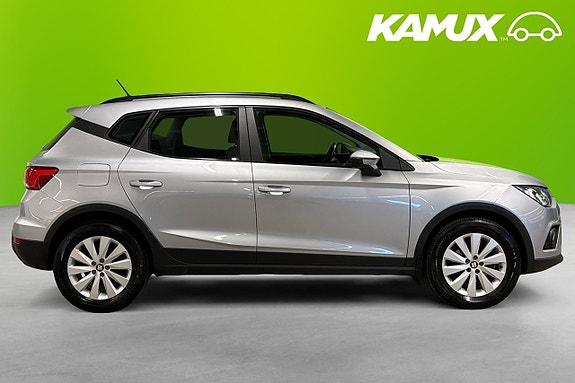 Seat Arona 2 of 23