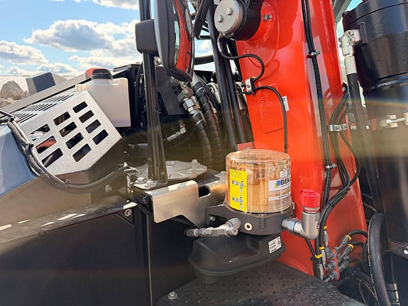 SVERIGEPREMIÄR! Kubota KW115 hjulgrävare med 5 år garanti! 10 of 12