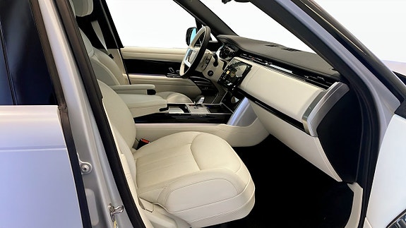 Land Rover Range Rover 3 of 13