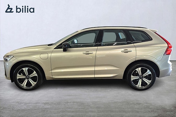 Volvo XC60 13 of 30