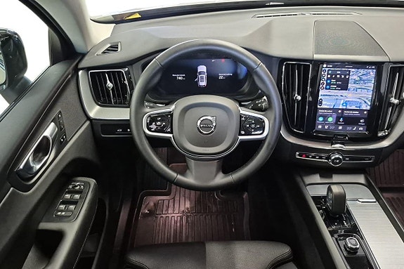 Volvo XC60 23 of 30