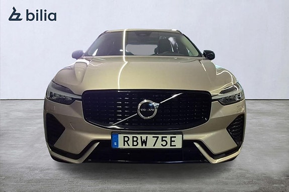 Volvo XC60 12 of 30