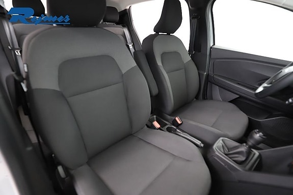 Dacia Sandero 14 of 24