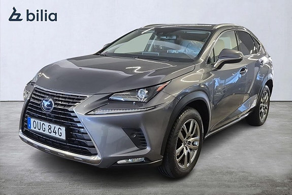 Lexus NX450h+ 2 of 30
