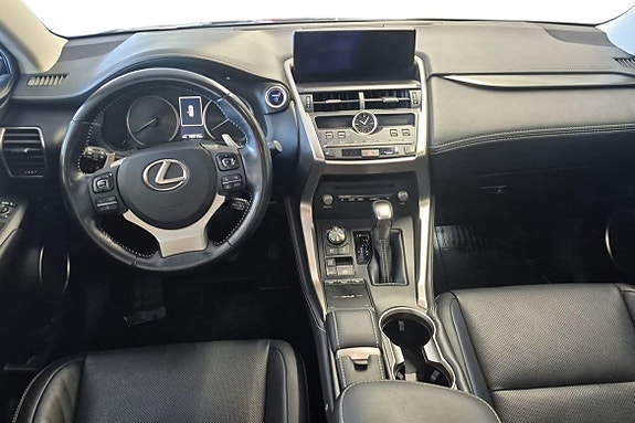 Lexus NX450h+ 19 of 30