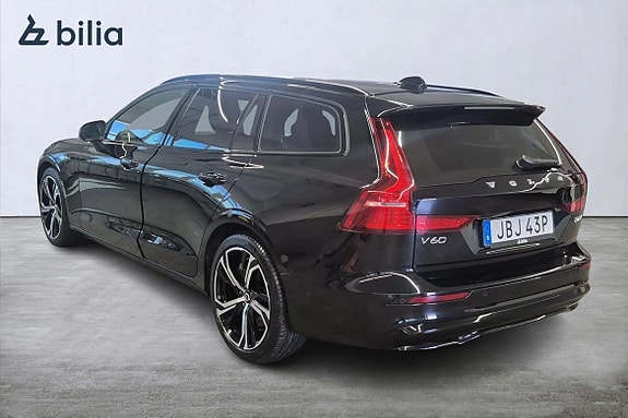 Volvo V60 17 of 30