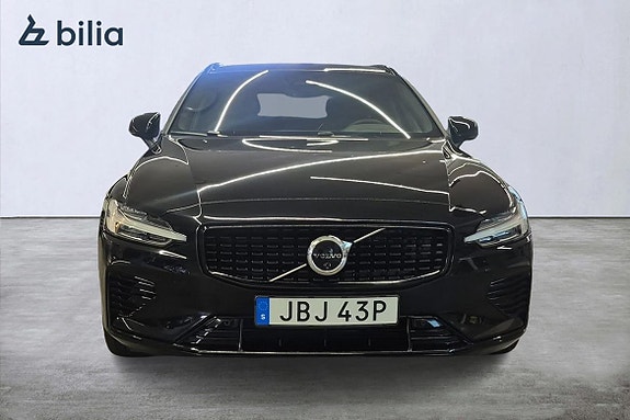 Volvo V60 11 of 30