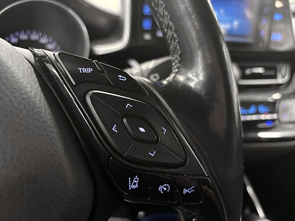 Toyota C-HR 21 of 21