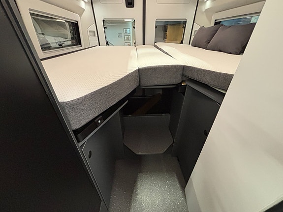 Adria TWIN SELECT 640 SLB (2027 PÅ PLATS+Webasto diesel+Aut 140hk) 15 of 19