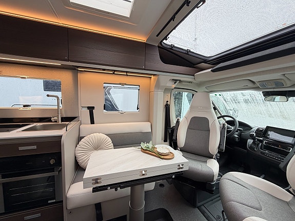 Adria Compact Supreme DL - Höga långbäddar - Nyhet - Dieselpanna - Face2Face - 9 of 24