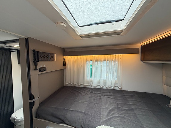 Adria Compact Supreme DL - Höga långbäddar - Nyhet - Dieselpanna - Face2Face - 18 of 24