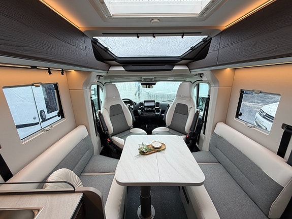 Adria Compact Supreme DL - Höga långbäddar - Nyhet - Dieselpanna - Face2Face - 22 of 24