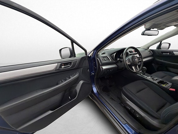 Subaru Outback 12 of 30