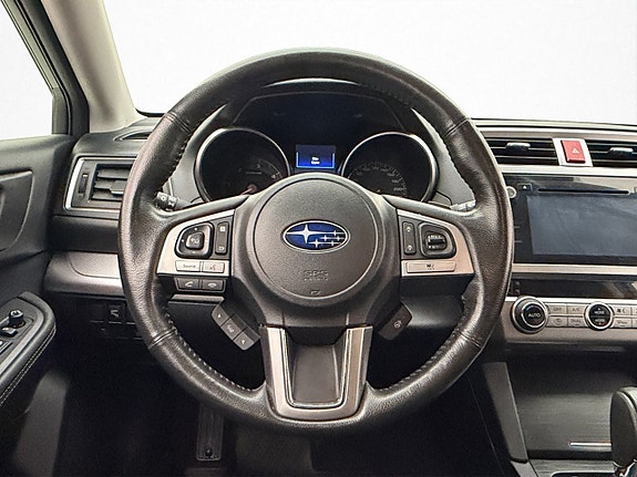 Subaru Outback 15 of 30