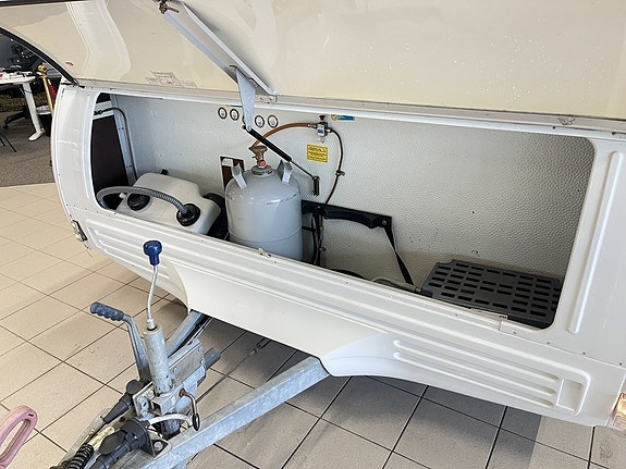 Kabe SAFIR XL KS (ALDE+AC+Solcell+1 570 kg) 6 of 21