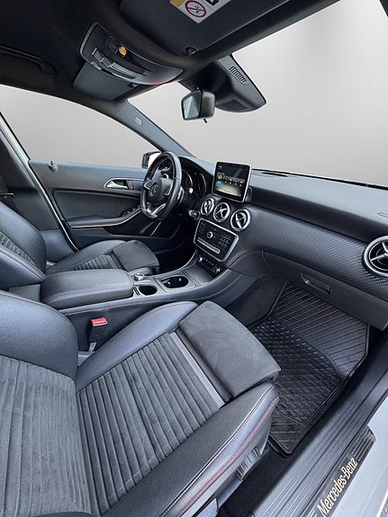Mercedes-Benz A200 d 19 of 24