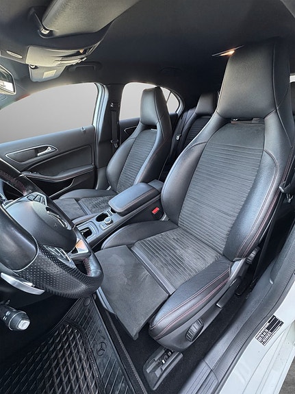 Mercedes-Benz A200 d 17 of 24