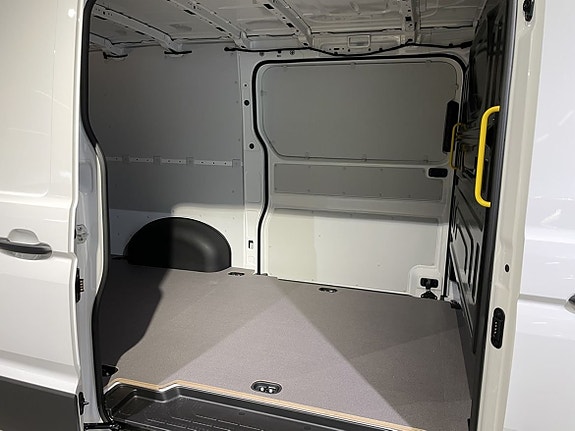 Volkswagen Crafter 9 of 19