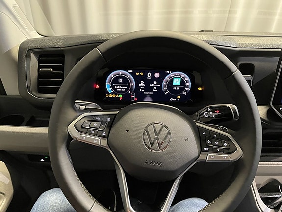 Volkswagen Crafter 15 of 19
