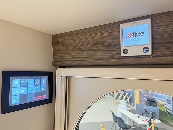 Kabe BRILJANT 470 XL KS (ALDE+Kompressorkyl+Komfortpkt+1 700 kg) 23 of 25