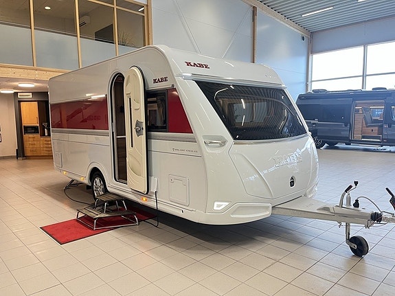 Kabe BRILJANT 470 XL KS (ALDE+Kompressorkyl+Komfortpkt+1 700 kg) 2 of 25