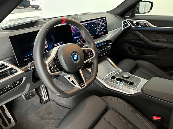 BMW i4 6 of 17