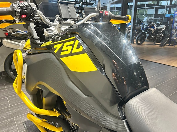 BMW F750GS 40th Anniversary/3st väskor/Skyddsbågar/A2 750 GS Euro 5 10 of 17