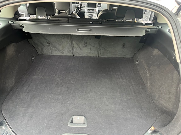 Volvo V60 Cross Country 7 of 7