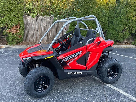 Polaris RZR 200 2 of 3