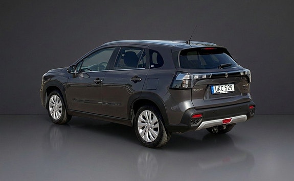 Suzuki S-Cross 5 of 6