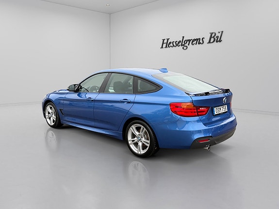 BMW 318d 10 of 16