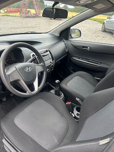 Hyundai i20 9 of 9