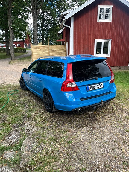 Volvo V70 5 of 10