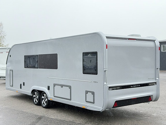 Adria Alpina 663 HT - Queenbed - Alde - Boggie - 4 of 21